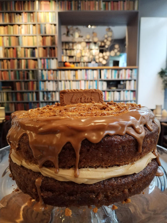 Vegan Caramel Biscoff Sponge Cake